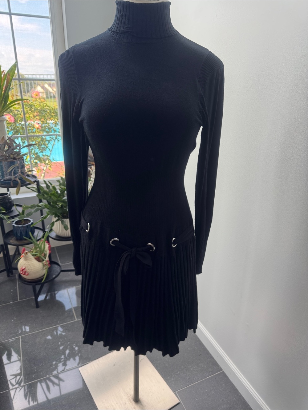 Venus Black Turtleneck Long-Sleeve Knit Dress